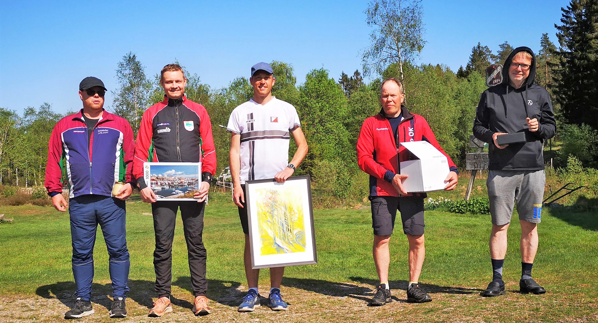Topp fem på PreO i Väst i Ljungskile. Från vänster, trean Robert Jakobsson, tvåan Arno Gronhovd, ettan Anders Höije, fyran Erik Lundkvist och femman Lennart Wahlgren. 