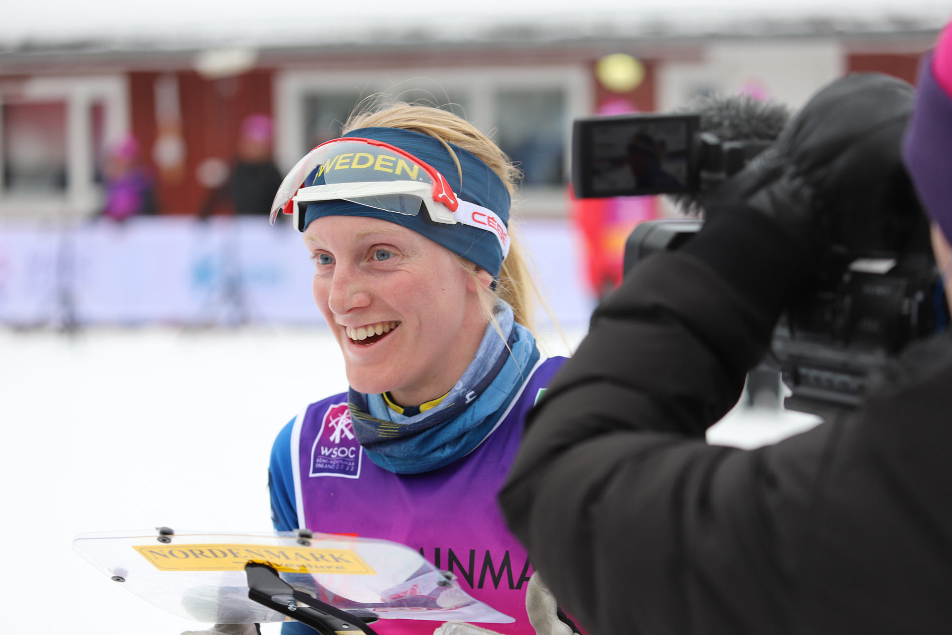 En leende Linda Lindkvist i samband med VM i Finland 2022.