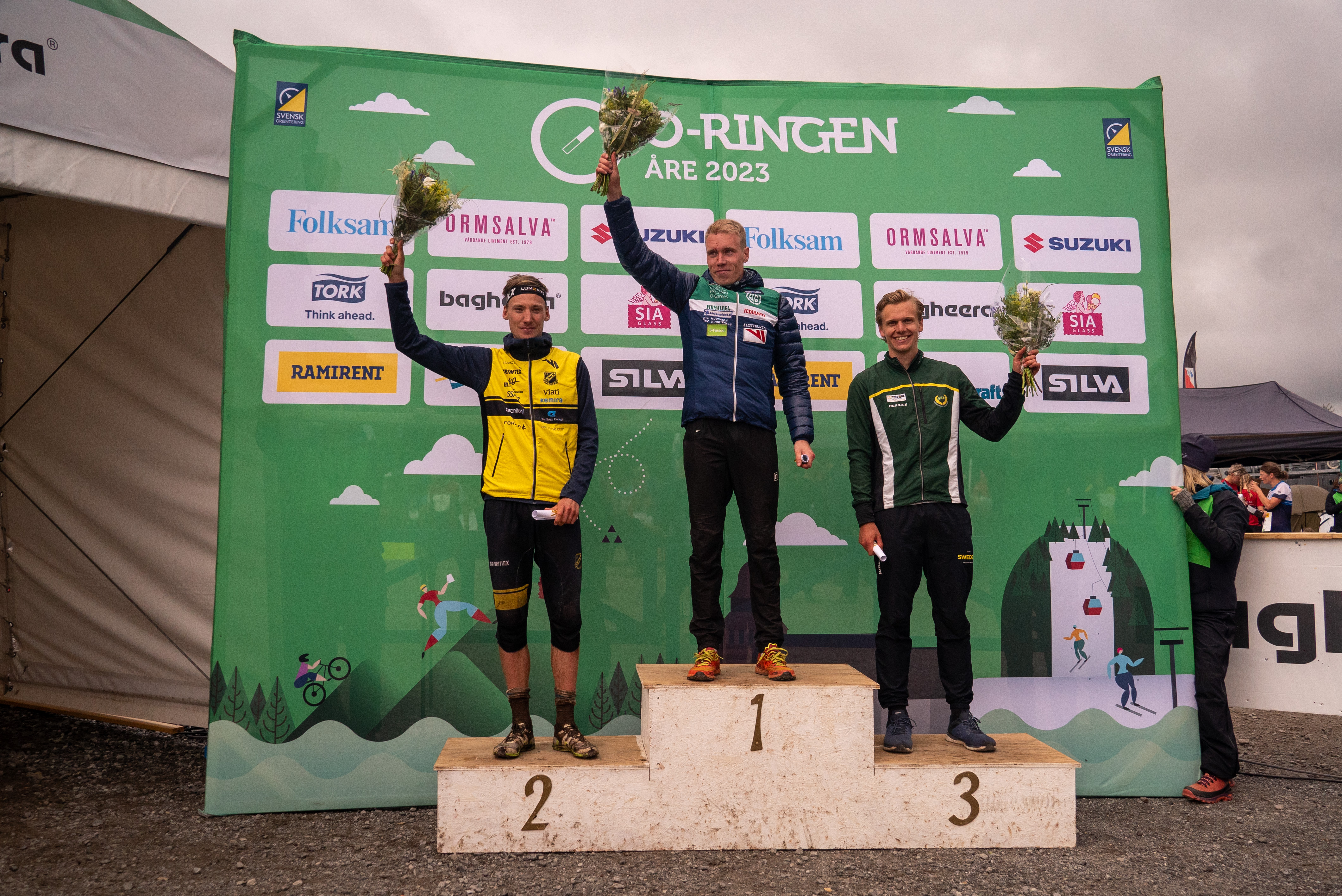 Emil Svensk, Olli Ojanaho, Simon hector etapp 1