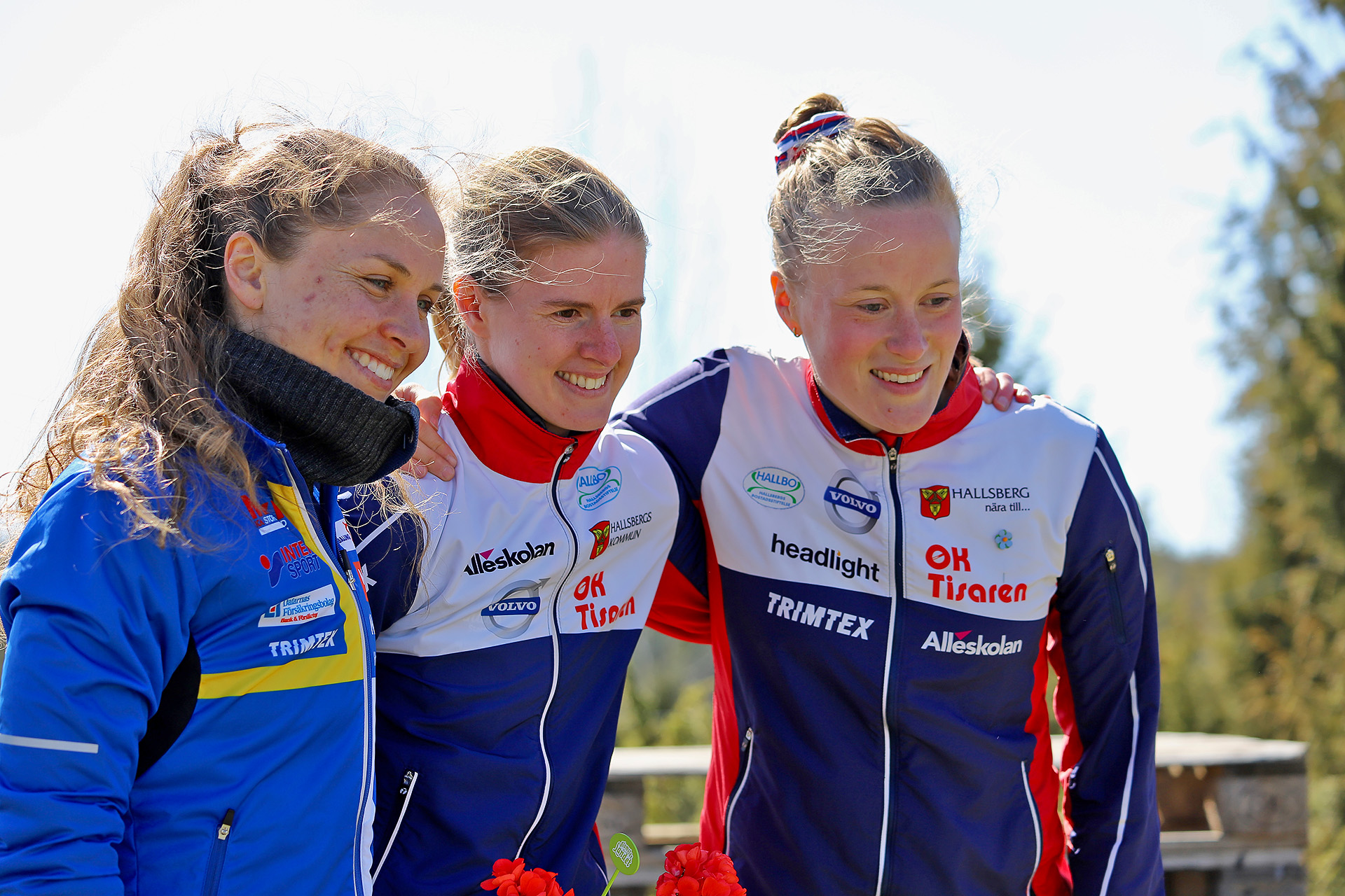Topp tre i damelitklassen på Swedish League i Eskilstuna. Fr.v Lisa Risby, Andrea Svensson och Josefin Tjernlund. 
