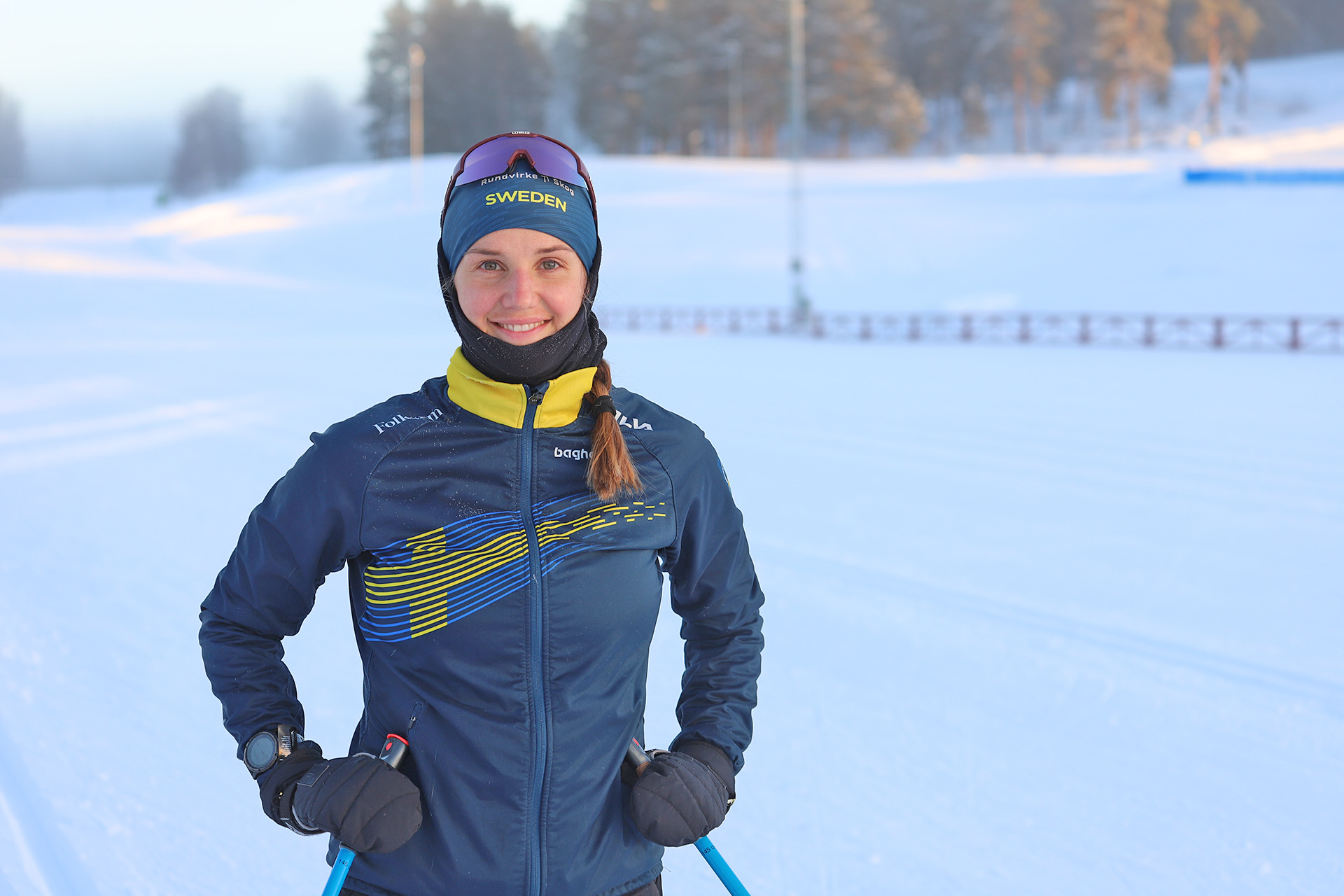 Magdalena Olsson gör sig redo för ett träningspass på Lugnet i Falun.